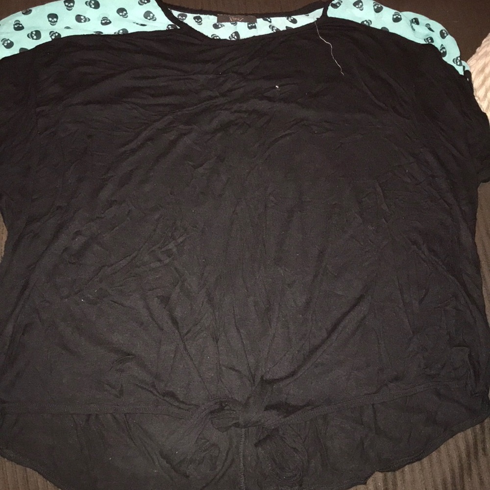 Skull shirt